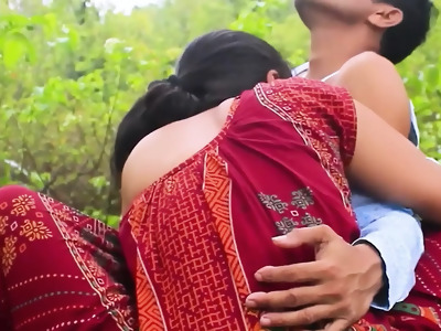 pados-ki-bhabhi-ko-after-taxes-me-le-jaake-chod-diya