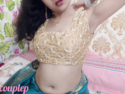 indian-hot-incomparable-bhabhi-saree-intrigue-together-with-screwing